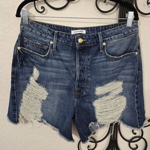 GOOD AMERICAN Bombshell Frayed Shorts | 28‎